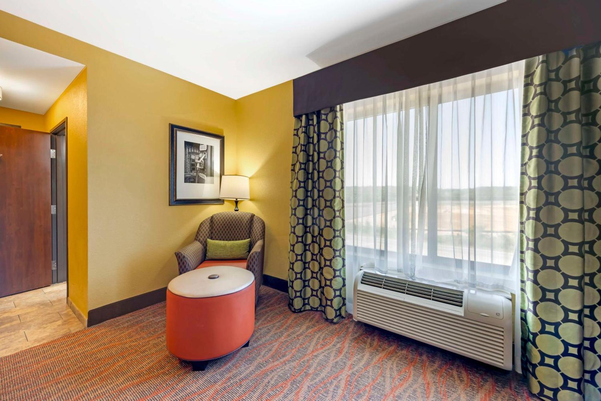 Best Western Plus Tupelo Inn & Suites Exteriér fotografie